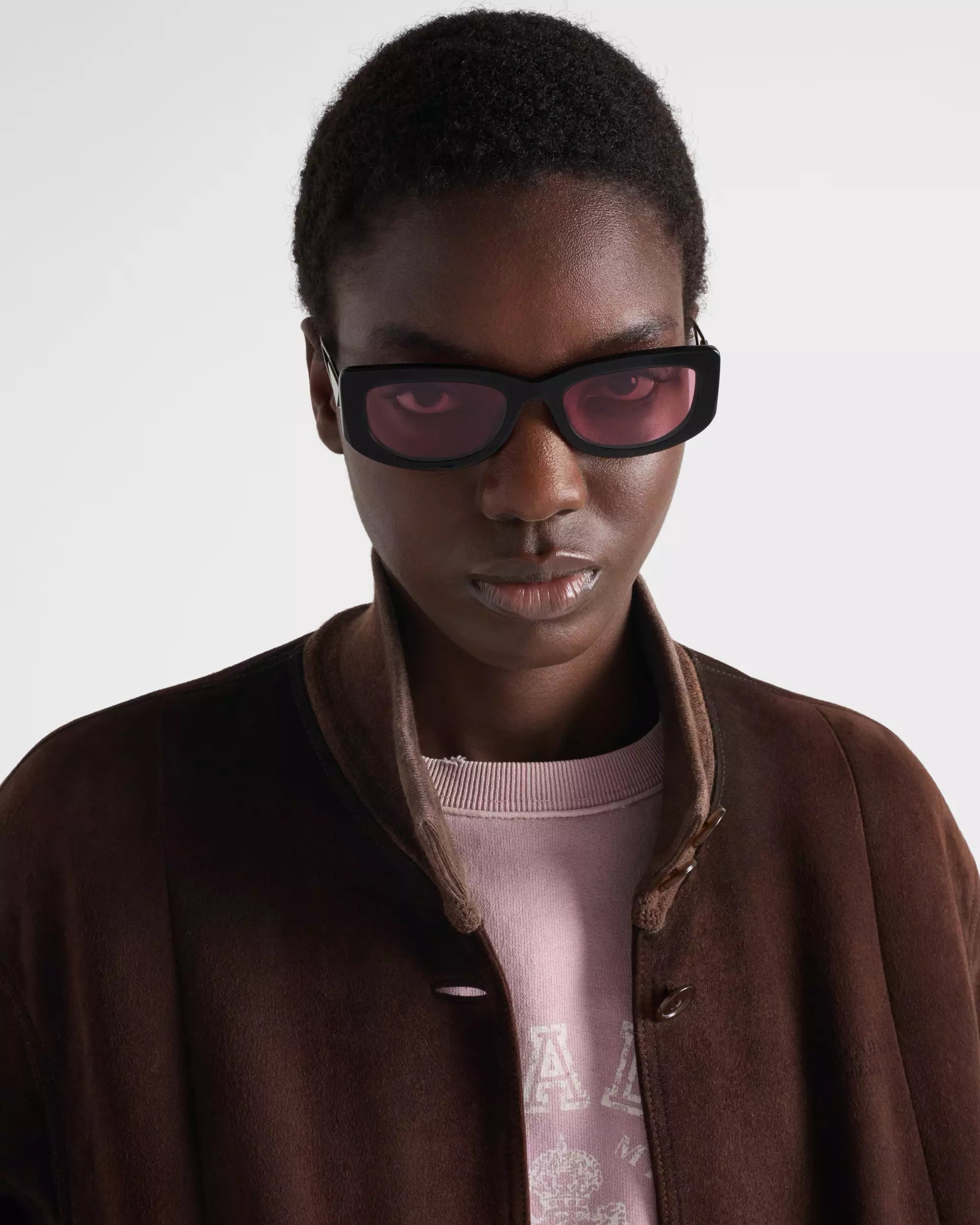 Occhiali da sole Prada - Lenti in tonalità fragola